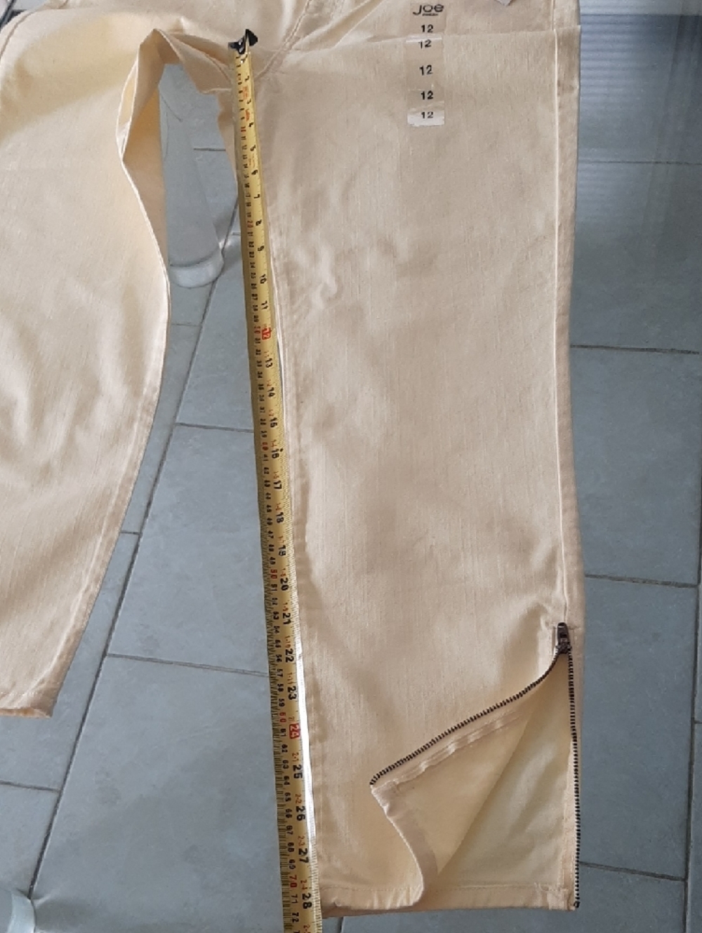 NWT Joe FreshπSoft Lemon Cropped Zippered Ankle Jeans Sz 12 - Picture 7 of 8